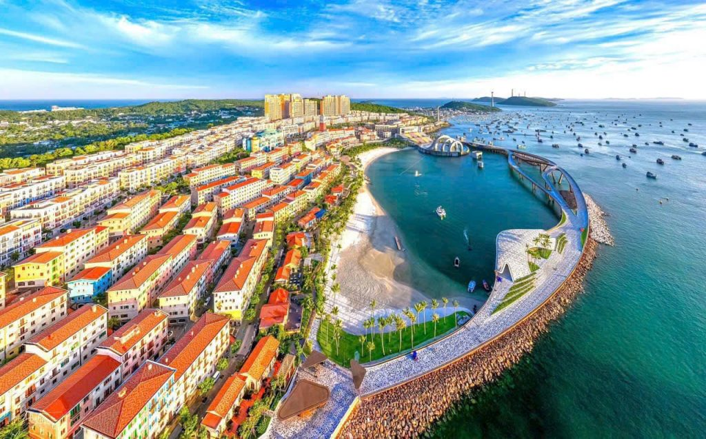 A Journey Through Vietnam & Island Life – 12 Days
