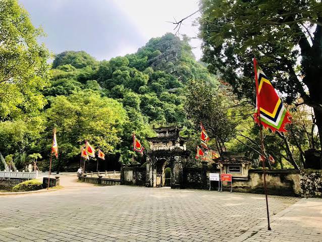 Essential Vietnam: From Northern Mountains to Southern Delta – 8 Days